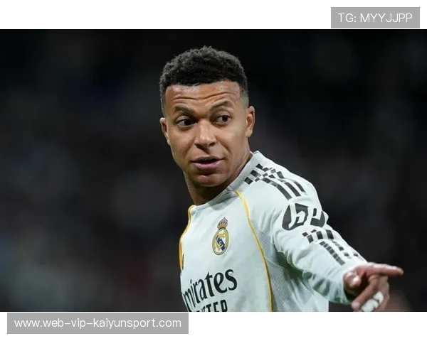 足球FIFPRO年度最佳11人！姆巴佩、贝林厄姆、登贝莱、亚马尔入选，2020最佳阵容足球fifa