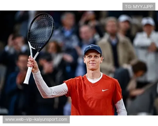 辛纳底线抽球逼迫对手失误,积分稳居世界第二挺进决赛 辛纳底线抽球逼迫对手失误,积分稳居世界第二挺进决赛